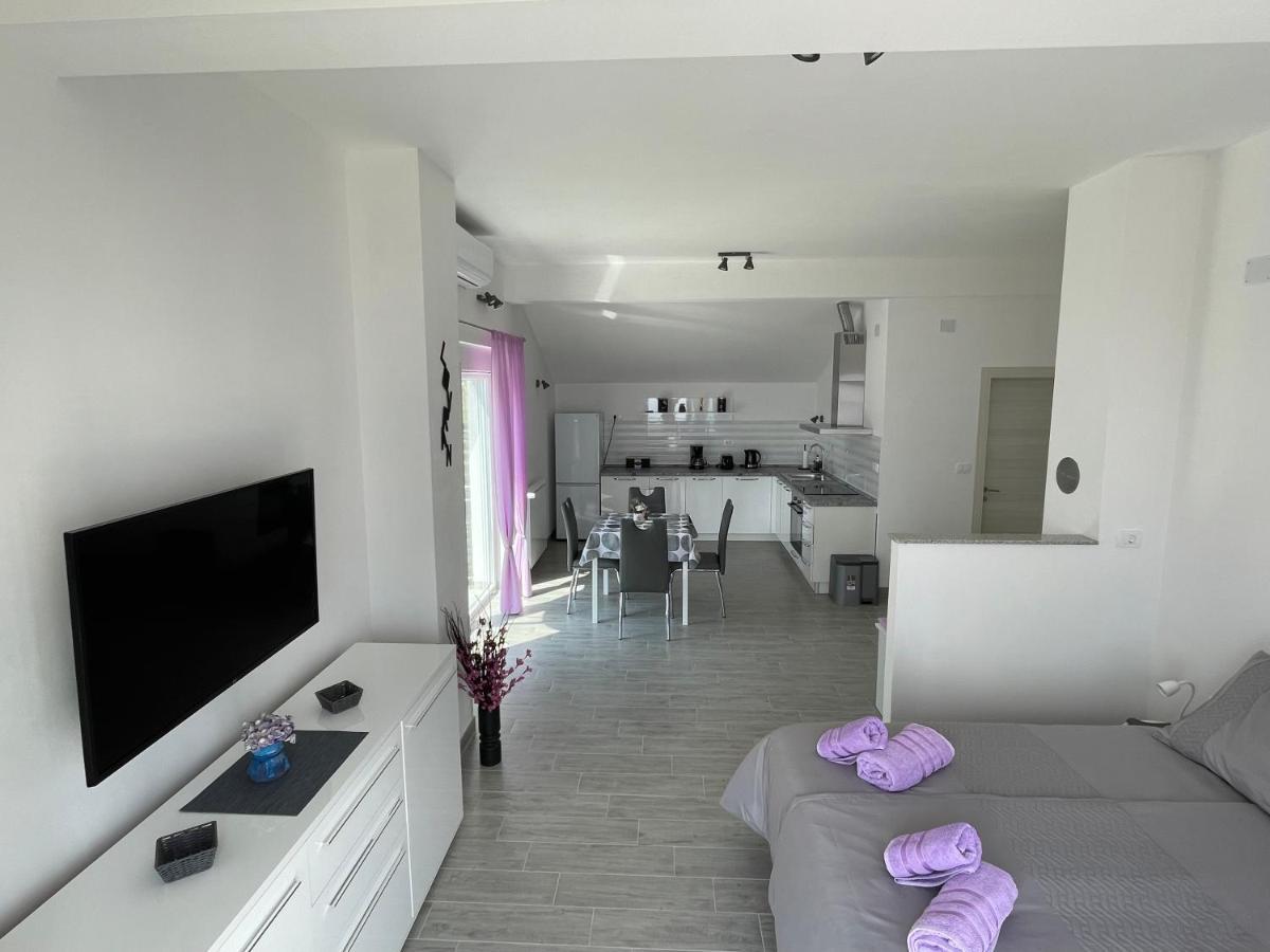 Studio Apartman Rubinic Lovran Exterior foto